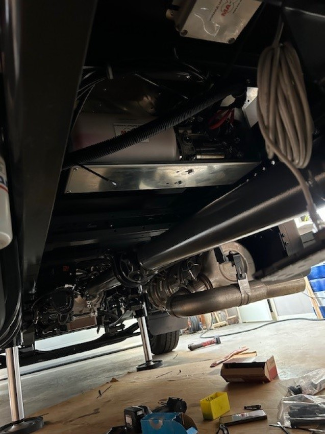 Hydraulic Leveling System for Truck Chassis Motorhomes Dynad UK